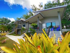 Superior kamer, 1 twee- of 2 eenpersoonsbedden | Verduisterende gordijnen, gratis wifi