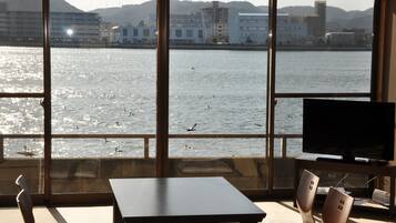 Japanese Style 12 Tatami-mats, Non Smoking | 1 bedroom, in-room safe, blackout curtains, iron/ironing board