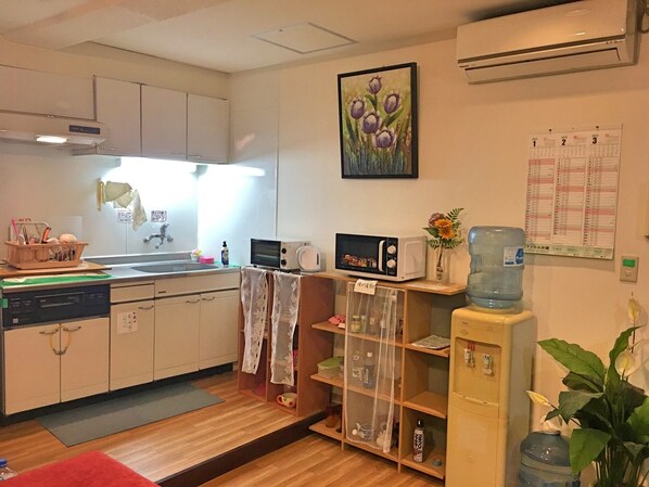 Food and drink - Women's Guest House Fukutomi (Naha)