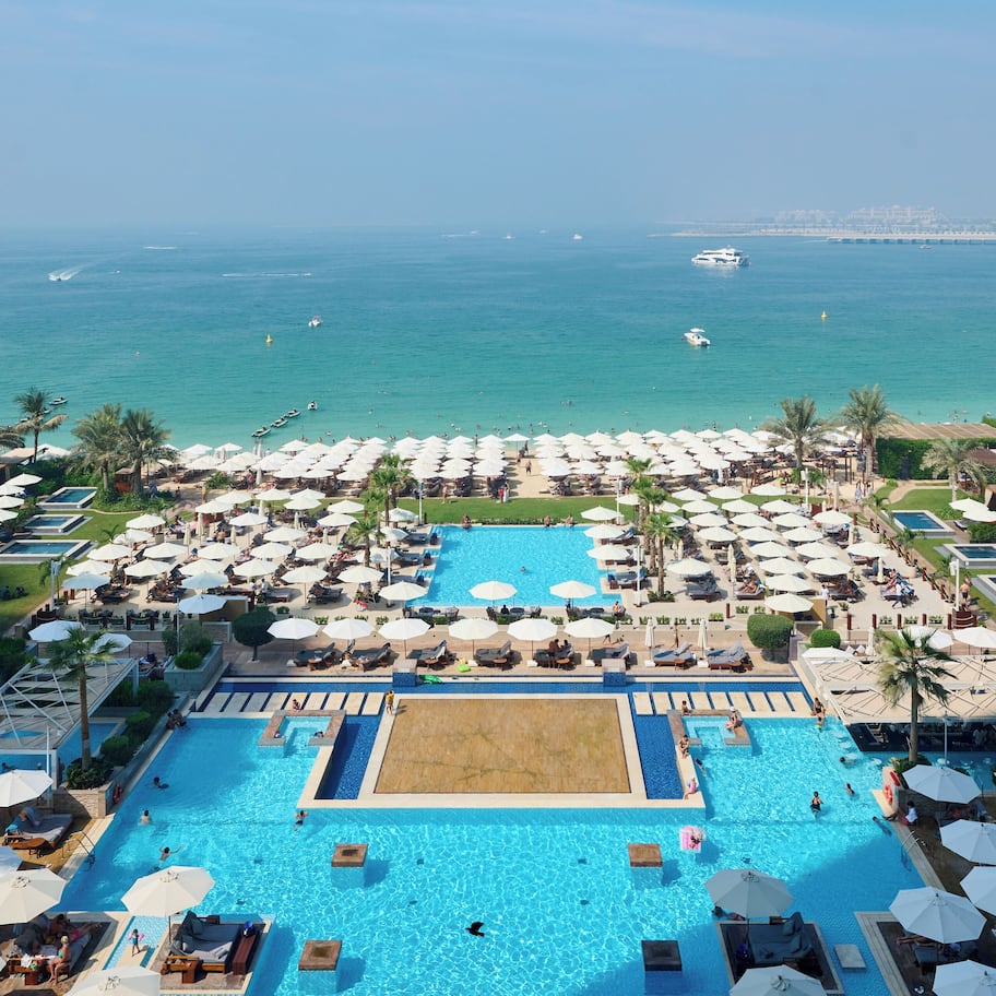 Outdoor pool, sun loungers