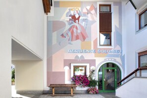 Entrée de l’hébergement