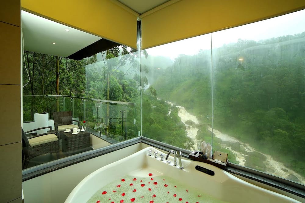 Blanket Hotel and Spa