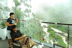 Blanket Honeymoon Pavalion  | Balcony view