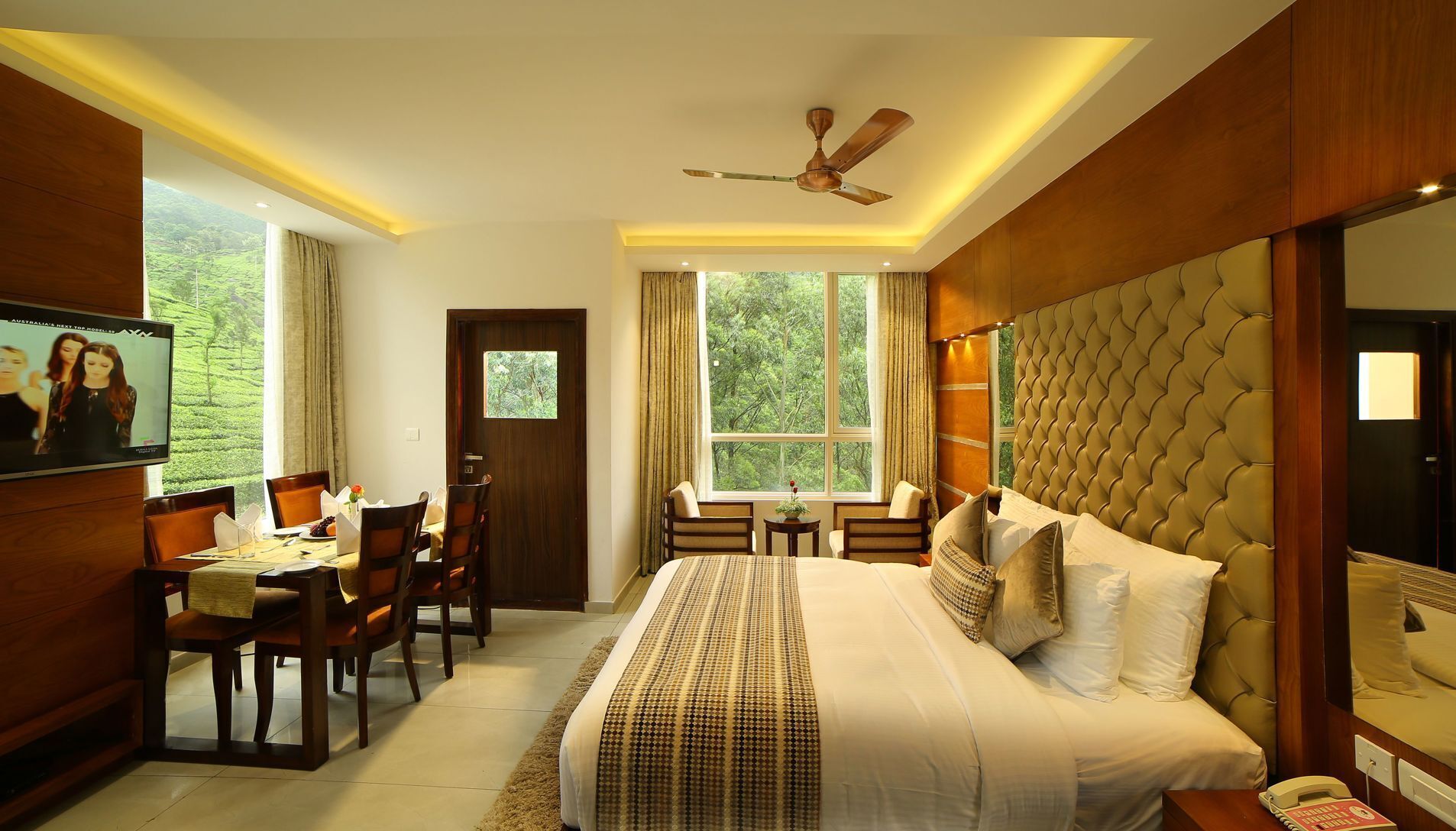 Premium bedding, minibar, in-room safe, desk