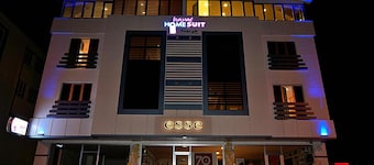 Hayat Home Suite