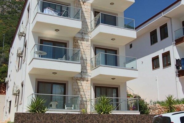 Front of property - Net Apart Luxury (Kas)