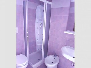 Dusche, Bidet