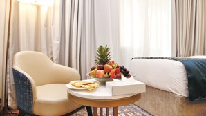 Twin Room | Hypo-allergenic bedding available, in-room safe, soundproofing - Maden AlRawda مادن الروضة (Madinah)