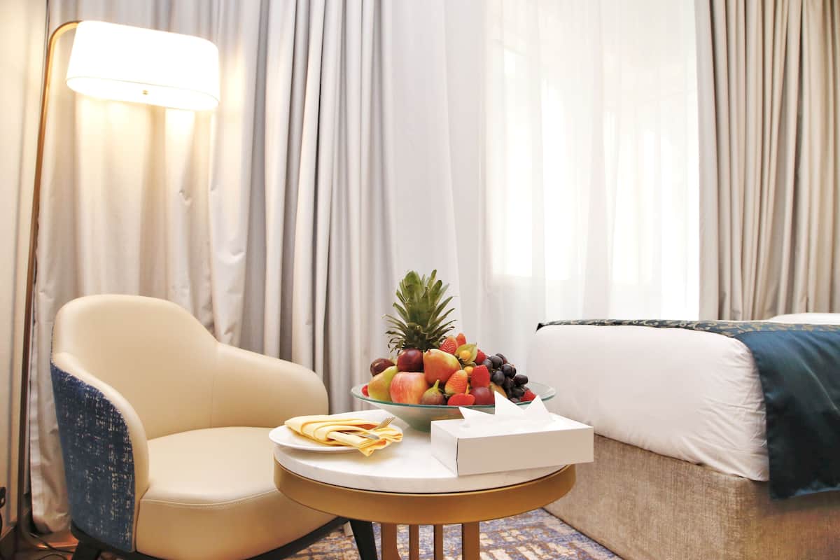 Doppel- oder Zweibettzimmer | Allergikerbettwaren, Zimmersafe, schallisolierte Zimmer