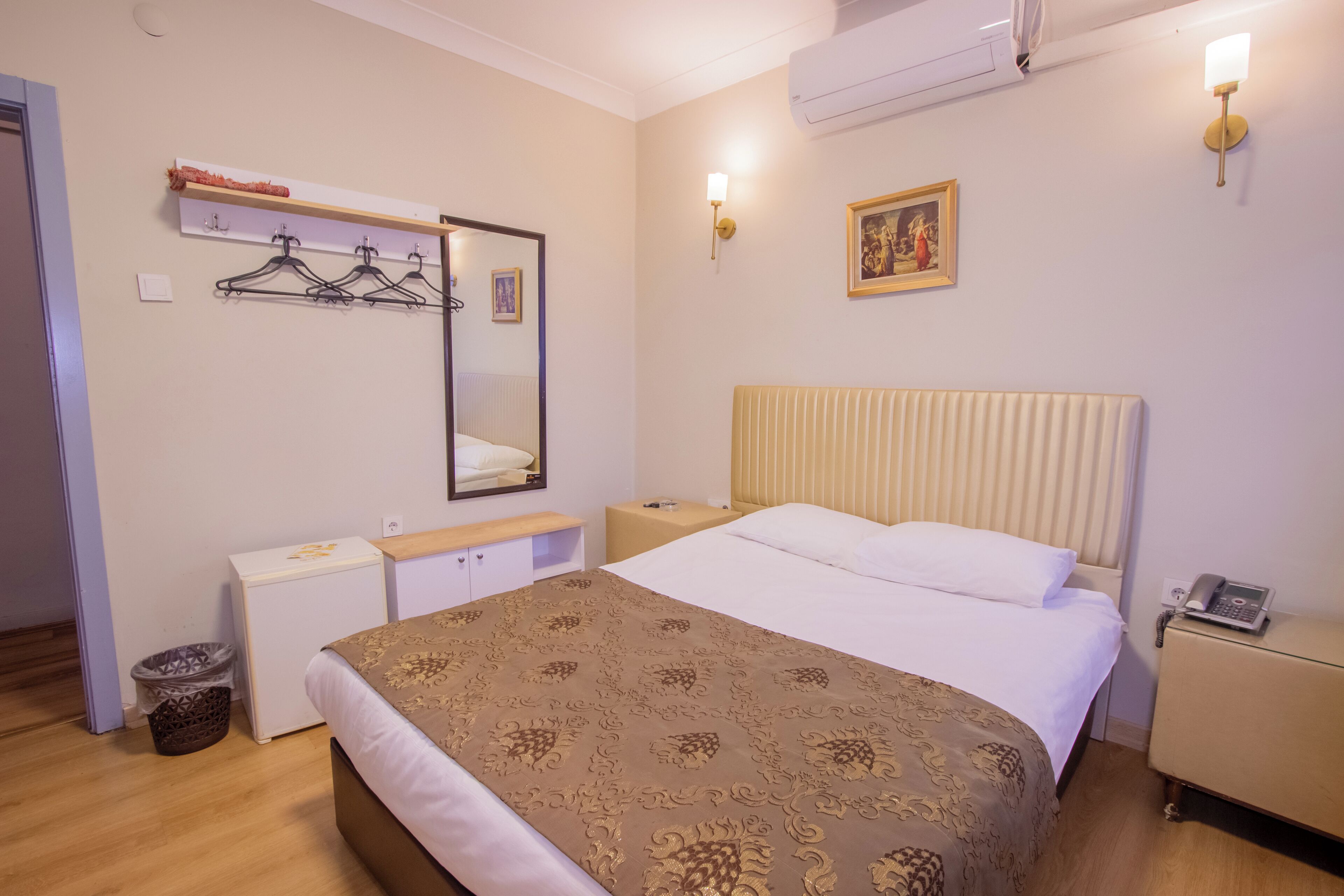 Photo - Tac Hotel