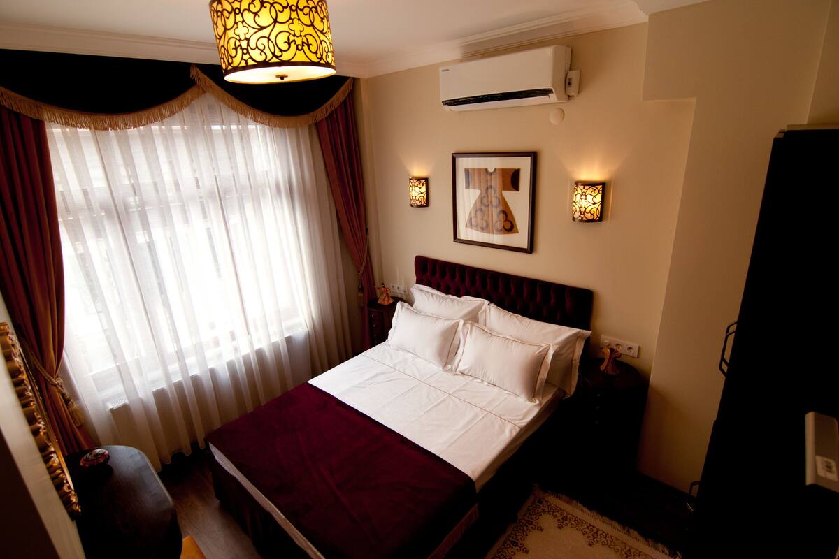 Duplex (with Turkish Bath) | Premium bedding, down comforters, minibar (some free items)