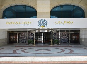 Bagian depan properti