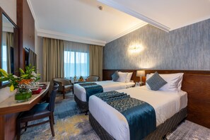 Minibar, coffres-forts dans les chambres, chambres insonorisées