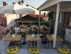 Breakfast area - Sunrise İstanbul Suites (Istanbul)