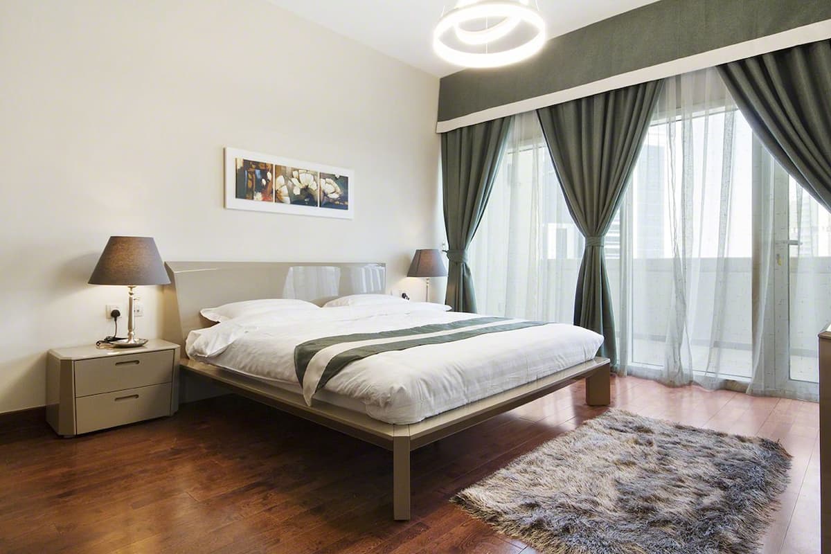 In-room safe, soundproofing, iron/ironing board, free WiFi