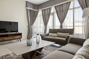 42-inch flat-screen TV with digital channels, LED TV - Bespoke Residences - Bay Square (Dubai)