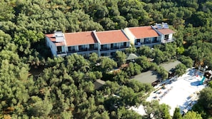 Aerial view - Marmara Zeytin Hotel (Marmara)