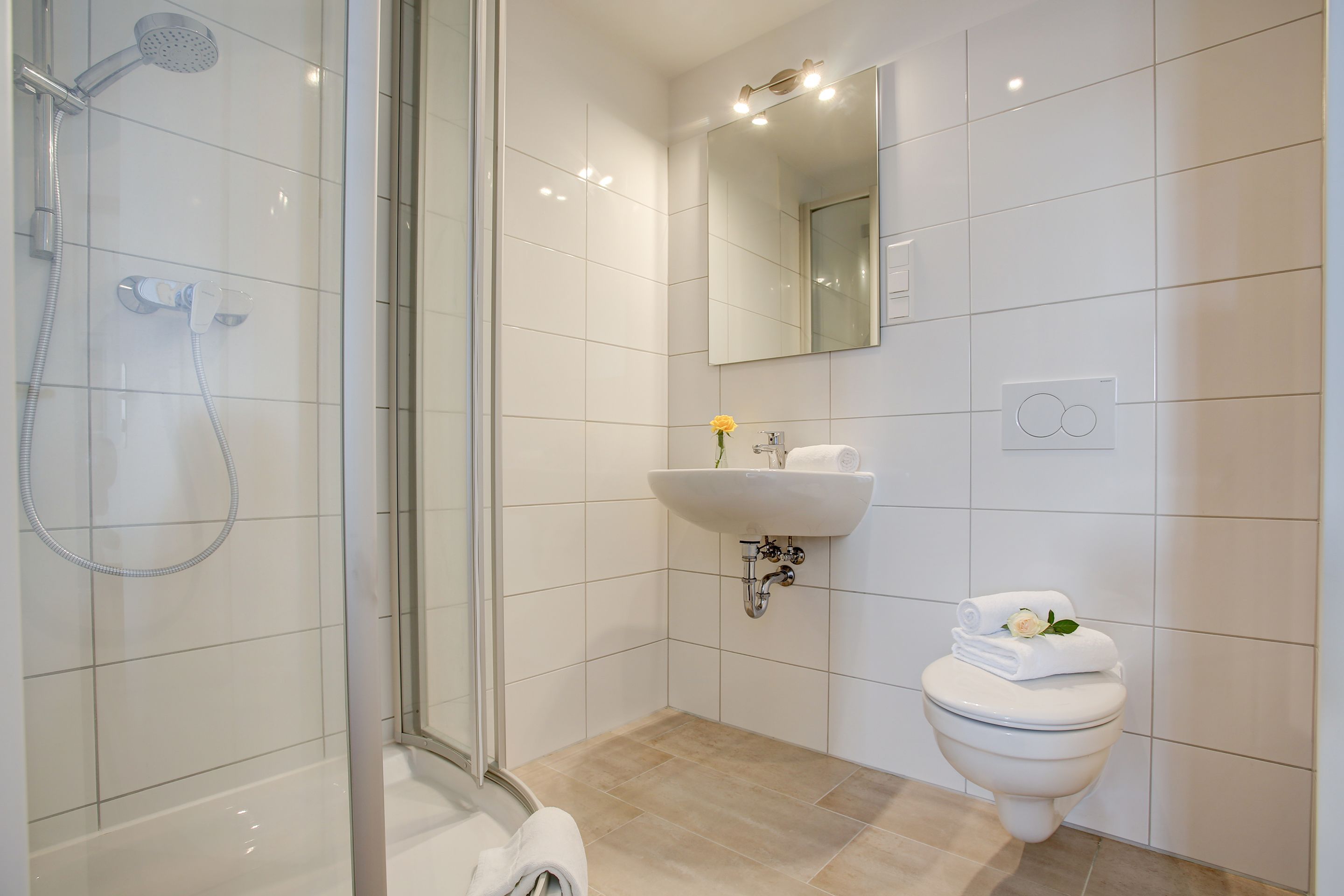 standard triple room | bathroom | shower, free toiletries, hair dryer, towels