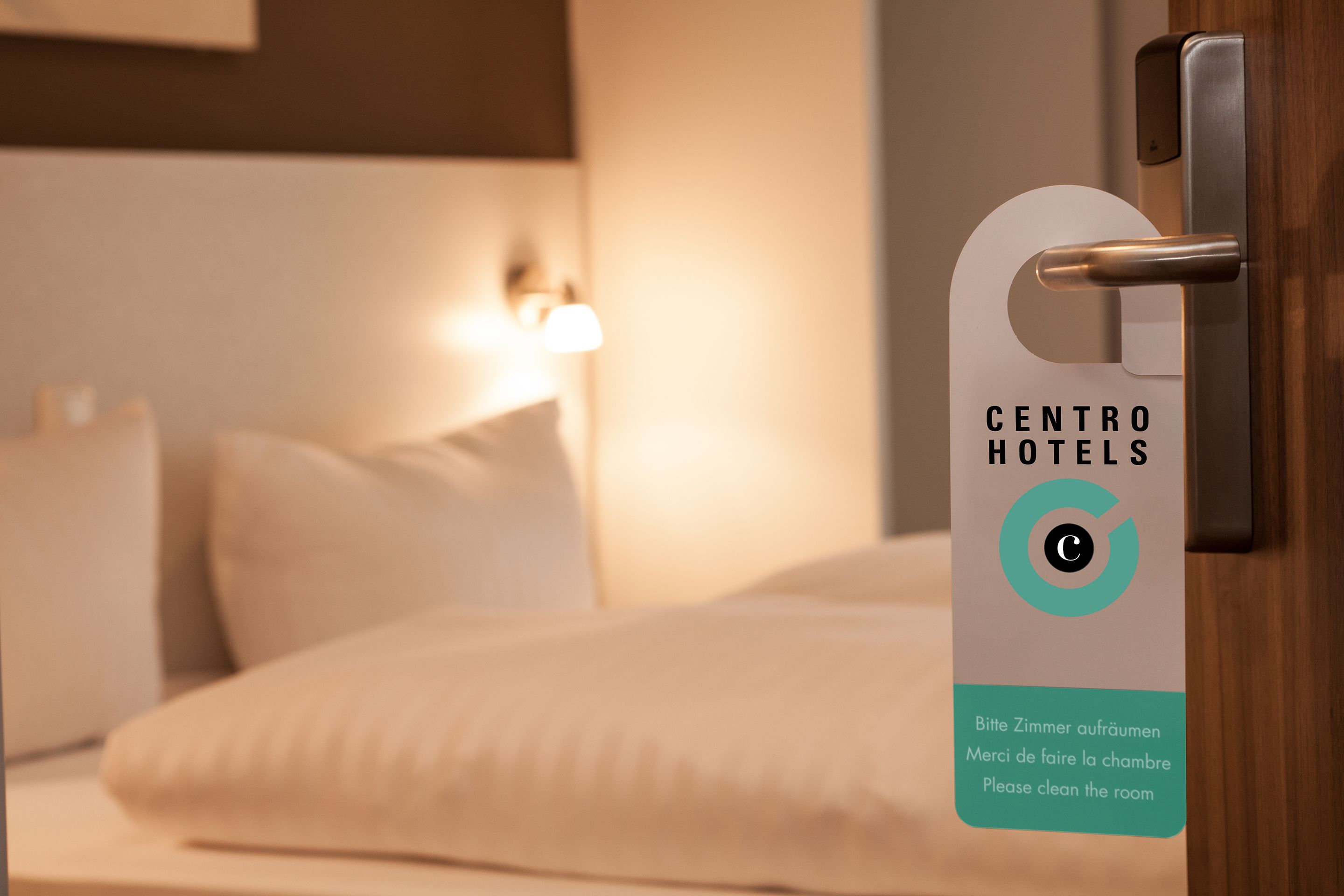 standard double room | desk, blackout curtains, soundproofing, free wifi