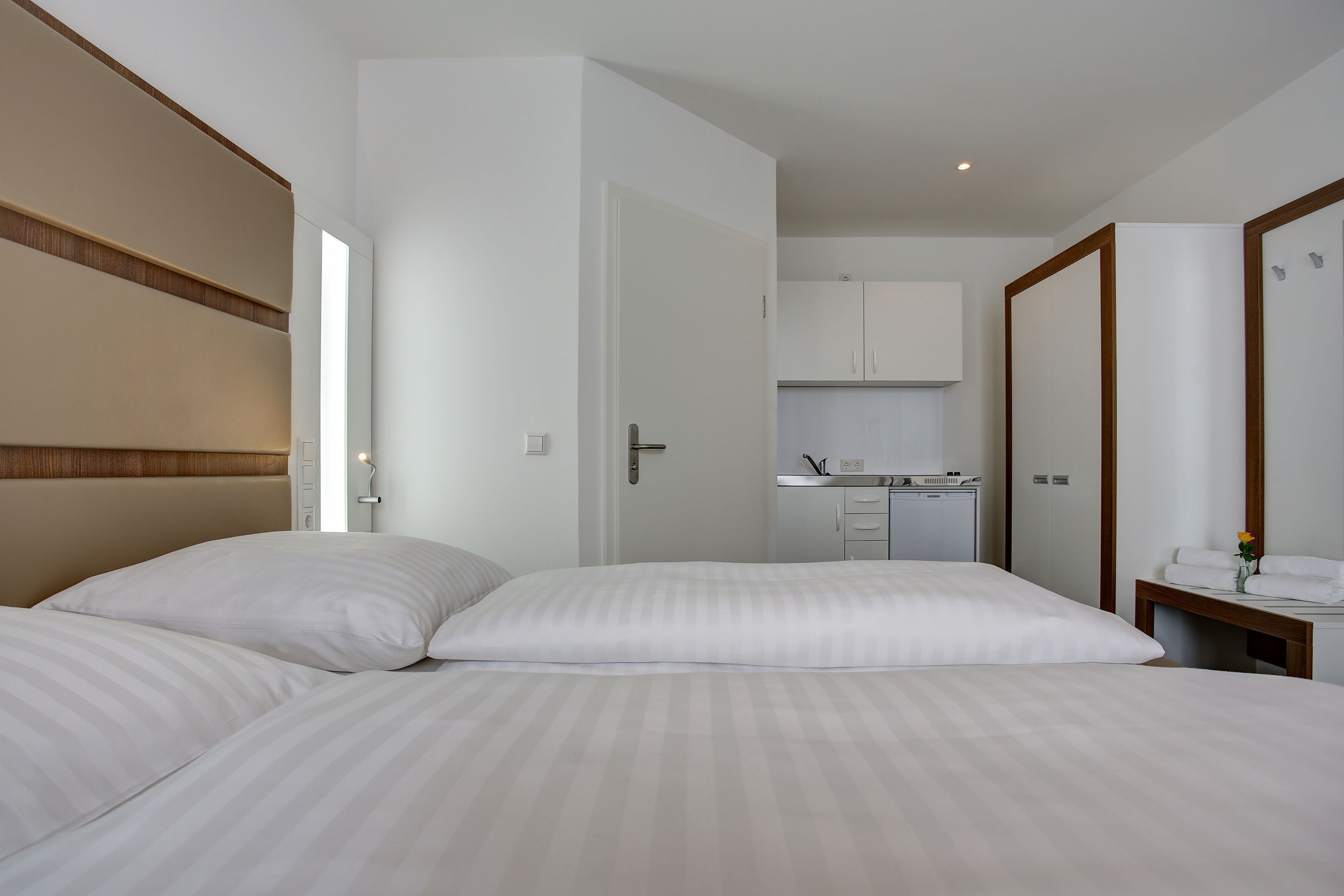 standard triple room | desk, blackout curtains, soundproofing, free wifi