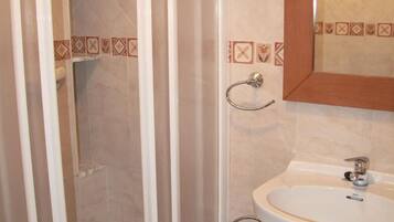 Departamento, 2 habitaciones | Baño