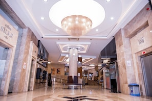 Pintu masuk interior