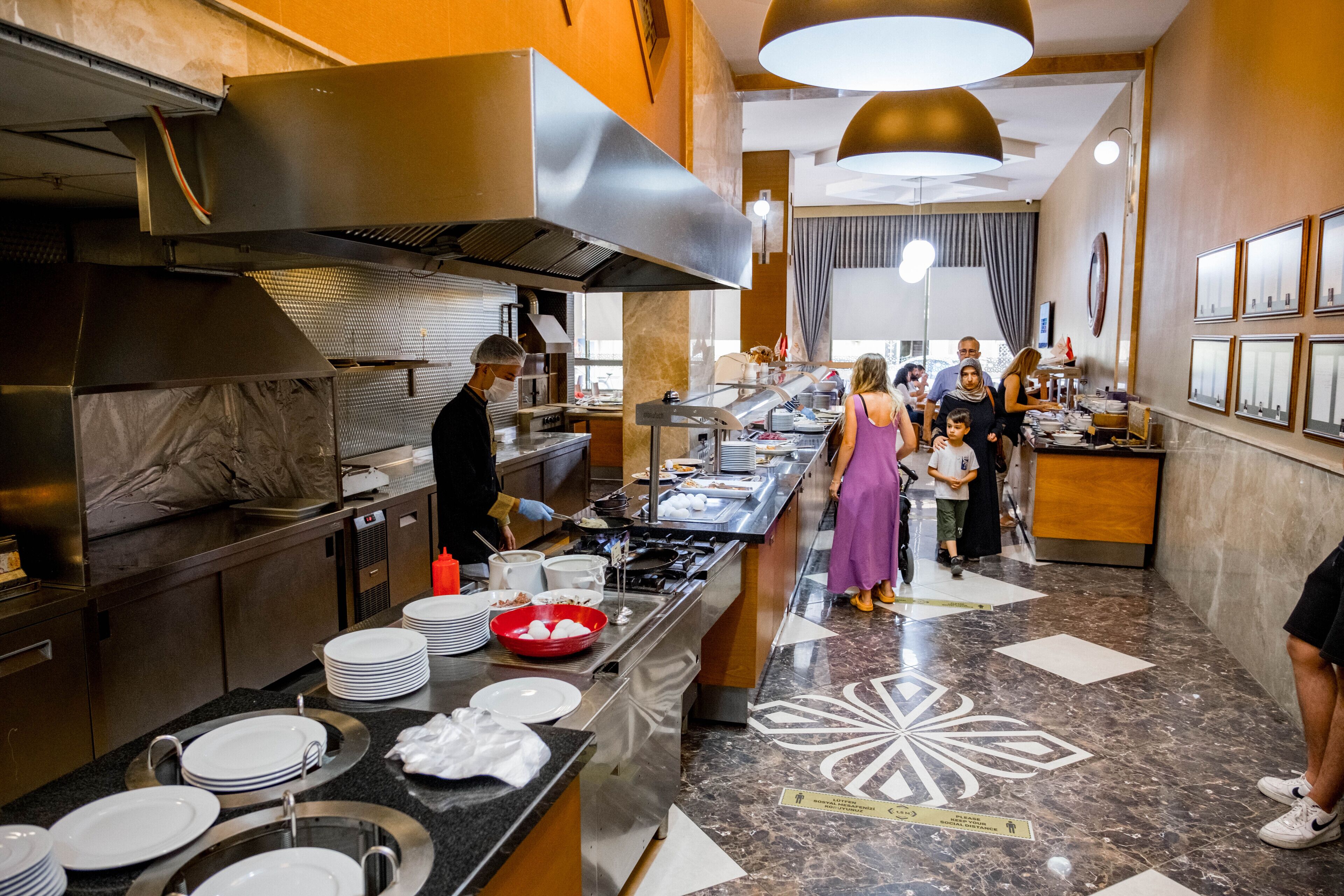 daily buffet breakfast (eur 10 per person)