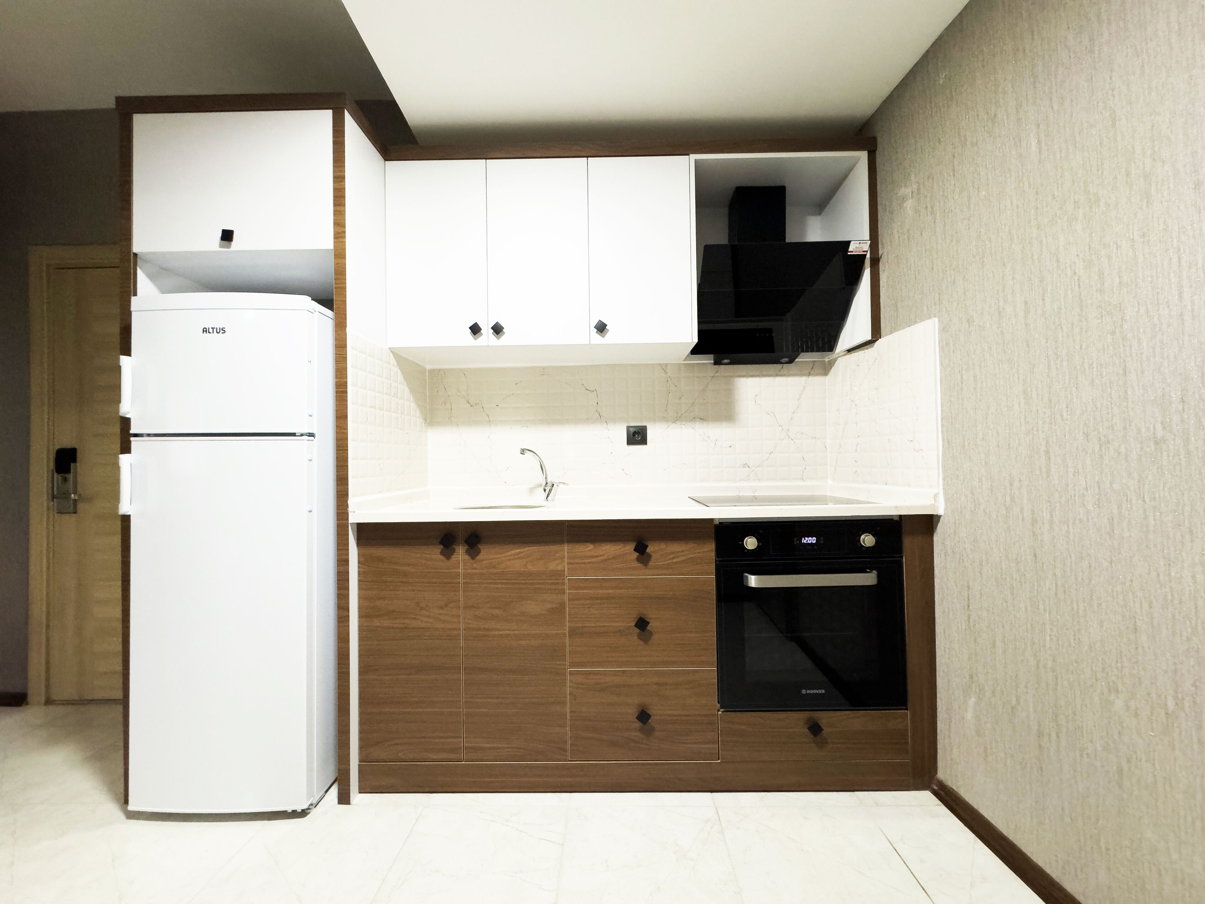 family condo, annex building | private kitchen | electric kettle