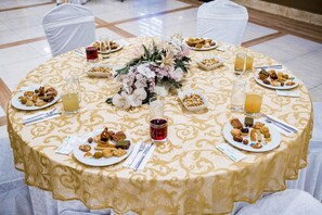 Indoor wedding - Selcuk Hotel (Konya)