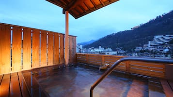 Aguas termales