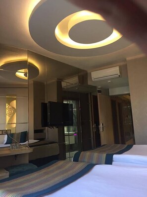 Standard Twin Room | Egyptian cotton sheets, premium bedding, minibar, desk - Nun Otel (Konya)