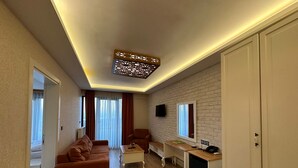 Suite, Lake View | Lake view - My Green Otel (Kartepe)