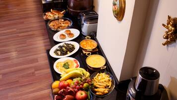 Petit déjeuner buffet compris tous les jours