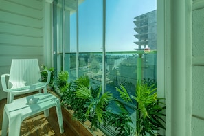 Balcony - S White Hotel (Konyaalti)