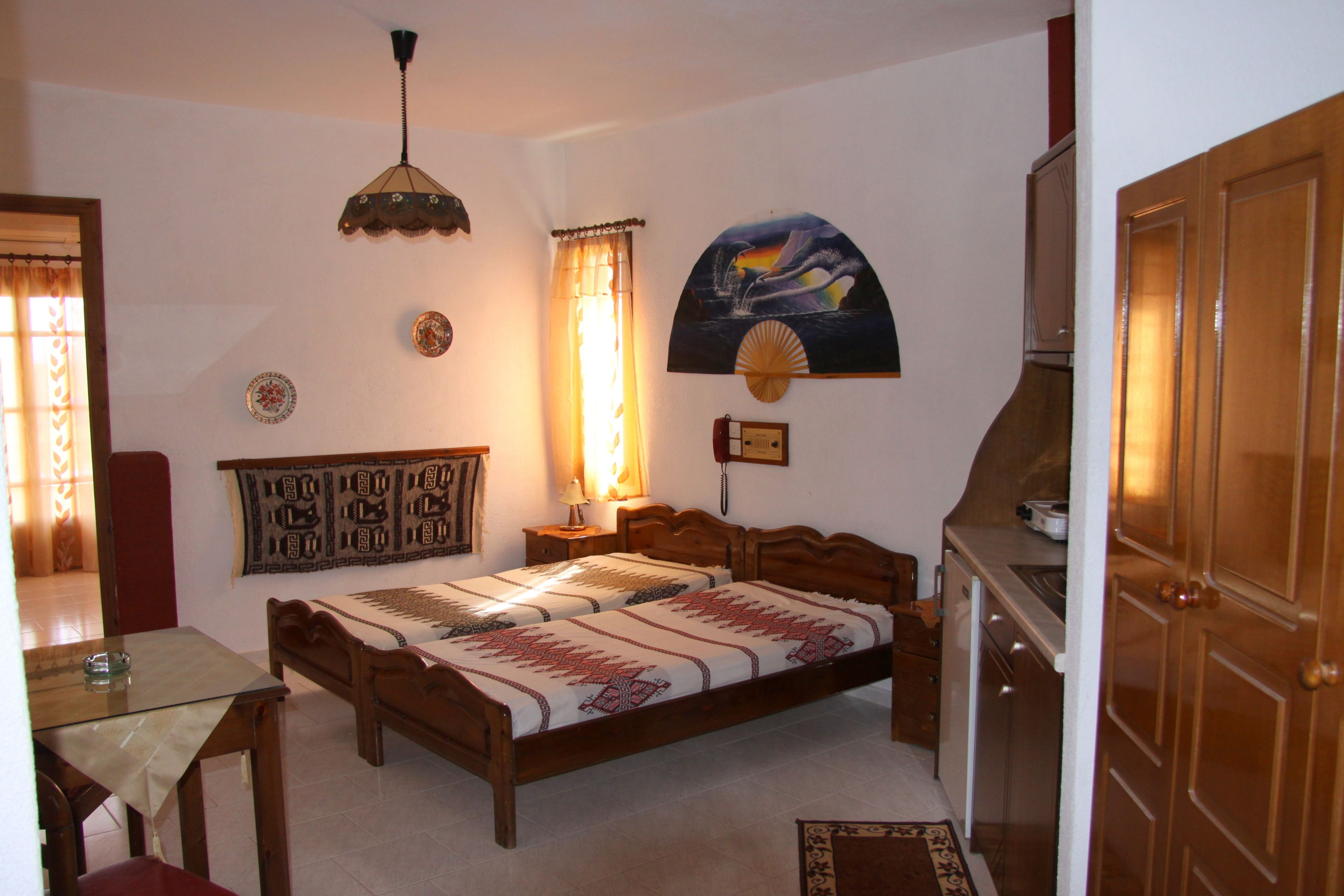 In-room safe, free cots/infant beds
