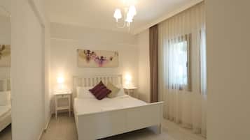 Duplex | 2 quartos, roupas de cama premium, cofres nos quartos