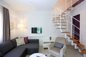 Duplex, Garden View | Living area | LED TV