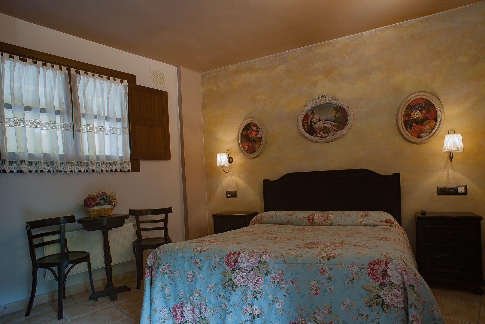 double room, 1 double bed | 1 bedroom, soundproofing, free wifi, bed sheets