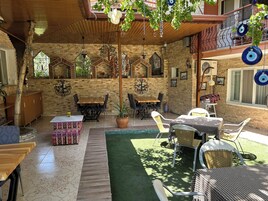 Café da manhã, almoço e jantar