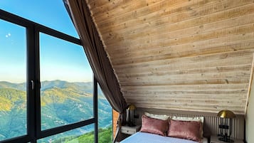 Deluxe Villa | Desk, soundproofing, free WiFi, bed sheets