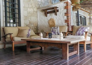 Honeymoon-Suite, Kamin | Zimmersafe, Schreibtisch, schallisolierte Zimmer, kostenloses WLAN