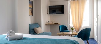 Un Hôtel sur le Port