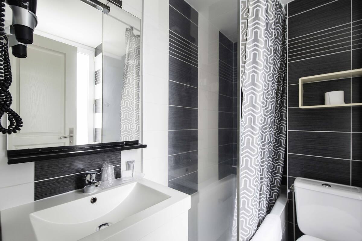 free toiletries, hair dryer, towels