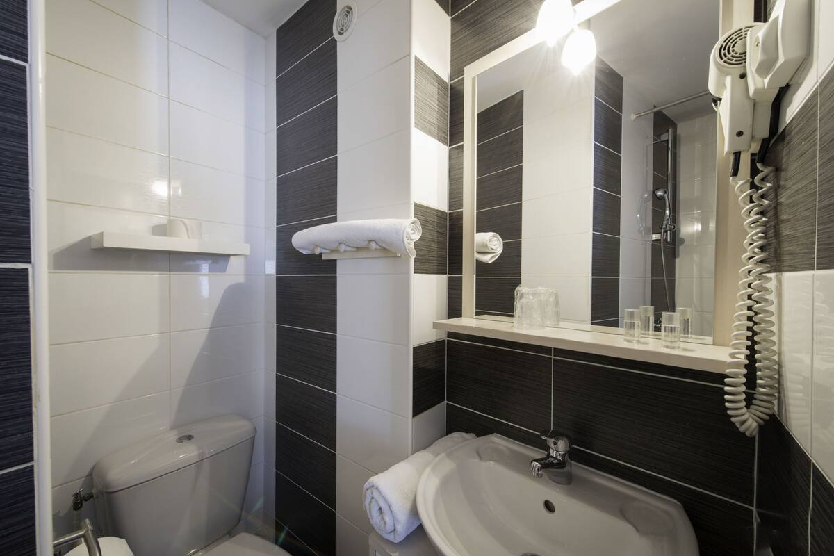 free toiletries, hair dryer, towels