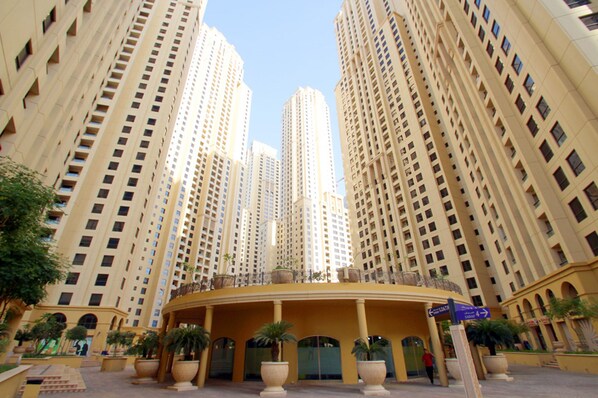 Front of property - Kennedy Towers - Sadaf 1 (Dubai)