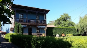 Front of property - Casa de Aldea Villalén (Ribadesella)