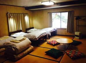 Large Japanese Style Room