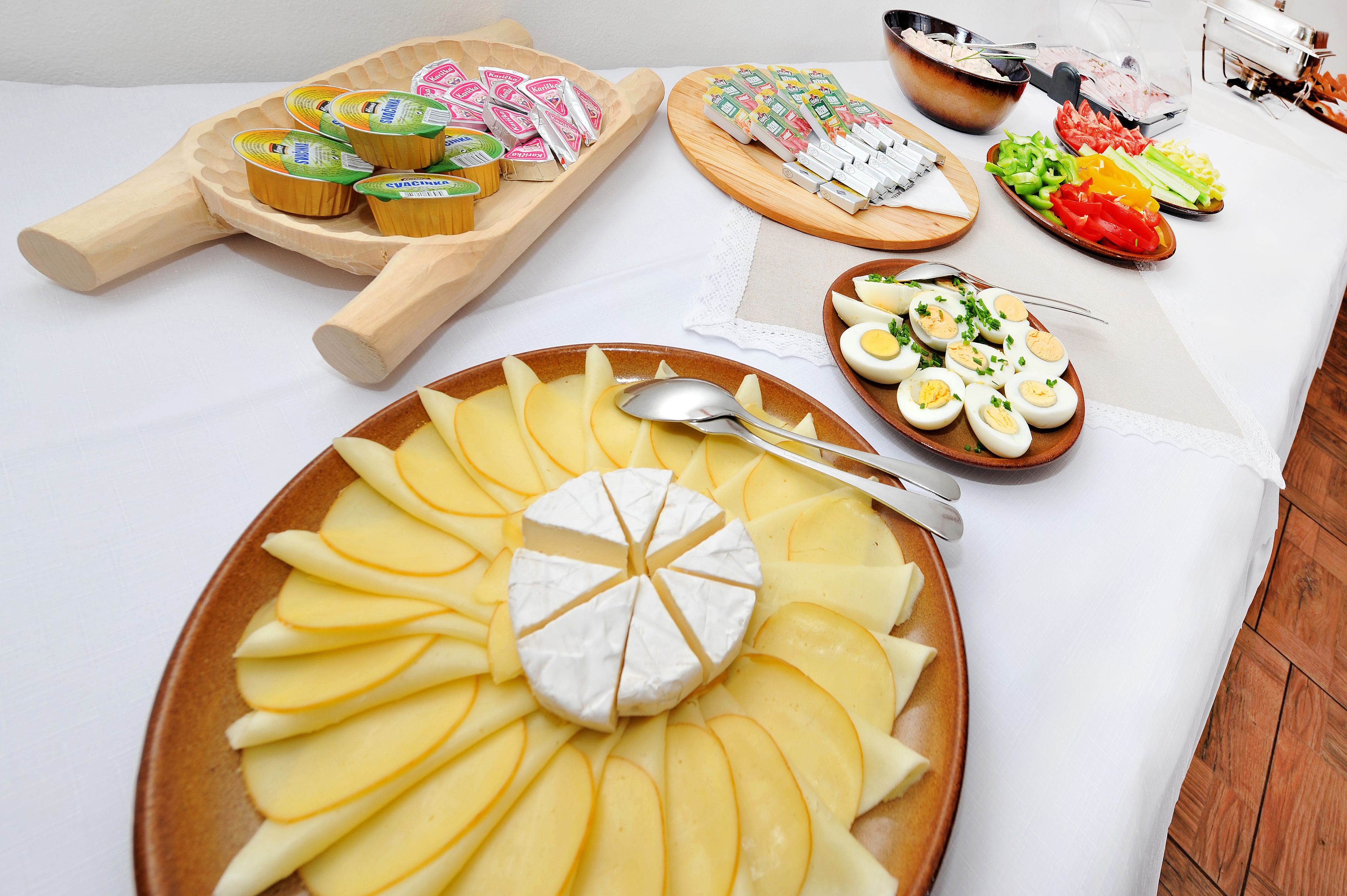 Daily continental breakfast for a fee