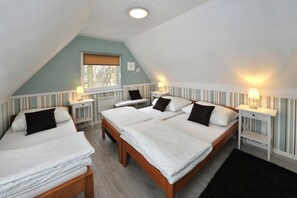 Superior Cottage, 2 Bedrooms, Kitchenette, Mountainside