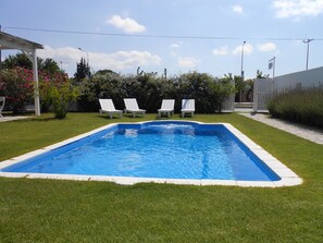 Seasonal outdoor pool, sun loungers - Manta Alacati (Cesme)